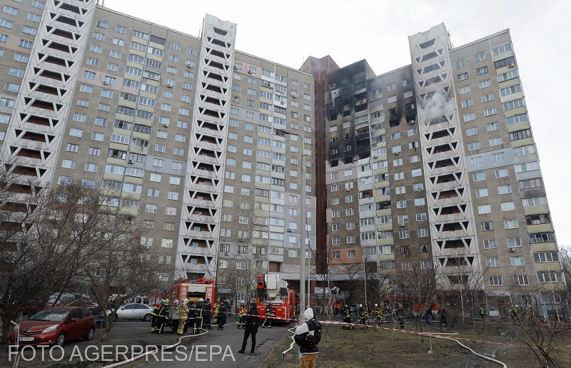 Rakétatámadásban megsérült kijevi lakótömb | Illusztráció forrása: Agerpres/EPA