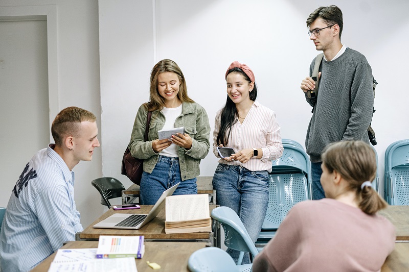 Digitalizálják és egyszerűsítik a külföldön szerzett diplomák elismerésének folyamatát | Fotó: Pexels