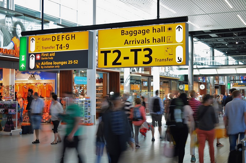A Párizsban tapasztaltakhoz hasonló módon ellenőriztek az amszterdami és a müncheni repülőtereken is? Fotó: Pexels 