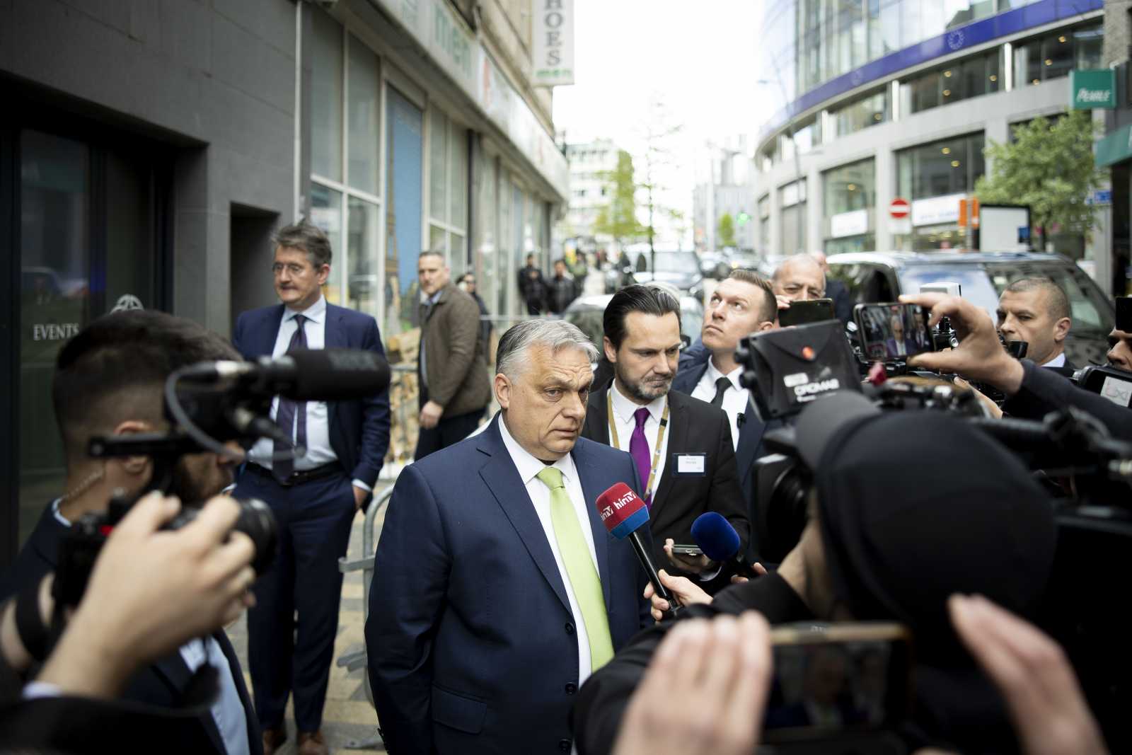 Orbán kijelentette: amíg nemzeti kormánya van az országnak, addig az orosz-ukrán háborúban Magyarország egyik fél oldalán sem avatkozik be. Fotó: MTI