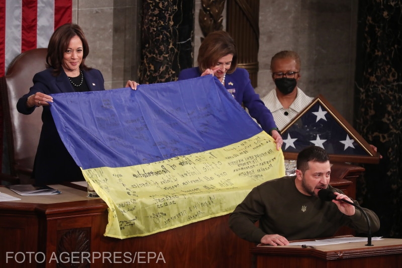 Az amerikai szenátus megszavazta a támogatást Ukrajnának – „Zelenszkij, most nyerjétek meg a harcot!”