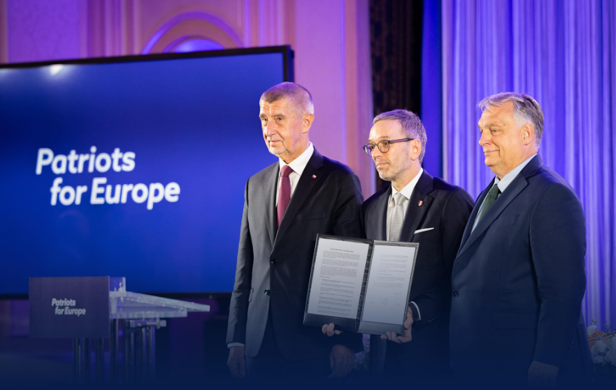 Június 30-án új európai politikai együttműködést jelentett be Orbán Viktor Herbert Kickllel, az Osztrák Szabadságpárt elnökével, valamint Andrej Babis korábbi cseh kormányfővel, az ANO párt elnökével | Fotó: Orbán Viktor Facebook-oldal