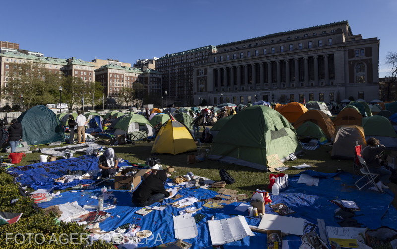 A Columbia Egyetem parkjában építették az első sátortábort az Izrael ellen tiltakozó palesztinpárti diákcsoportok 2024. áprilisában  | Fotó: Agerpres