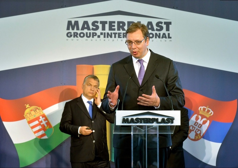 Orbán Viktor és Aleksandar Vučić a Masterplast szabadkai gyárának avatásán 2016. április 13-án l Fotó: MTI/Máthé Zoltán