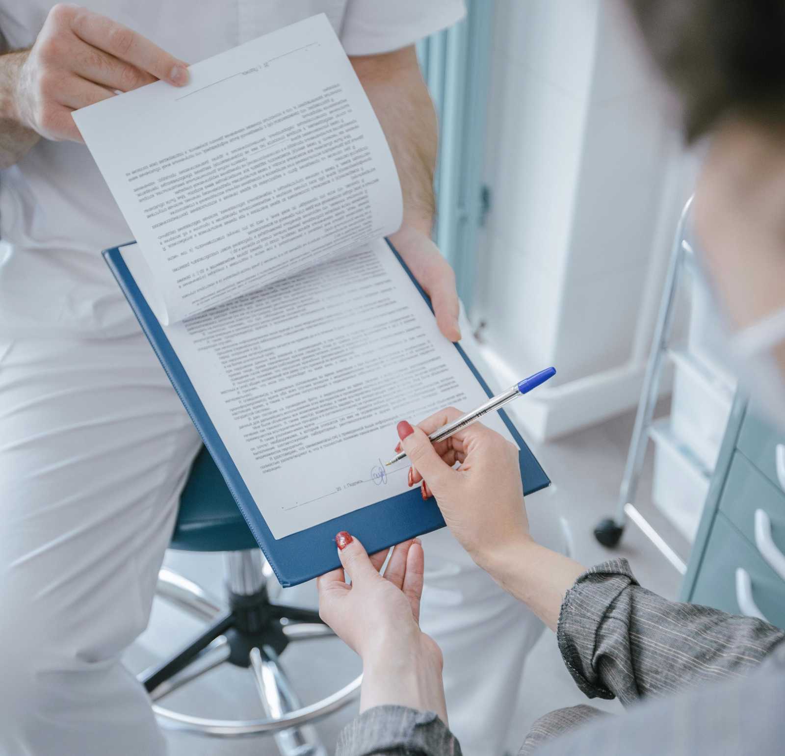 Valójában csak egy hozzájárulra van szükség, nem kettőre. | Illusztráció | Fotó: Pexels