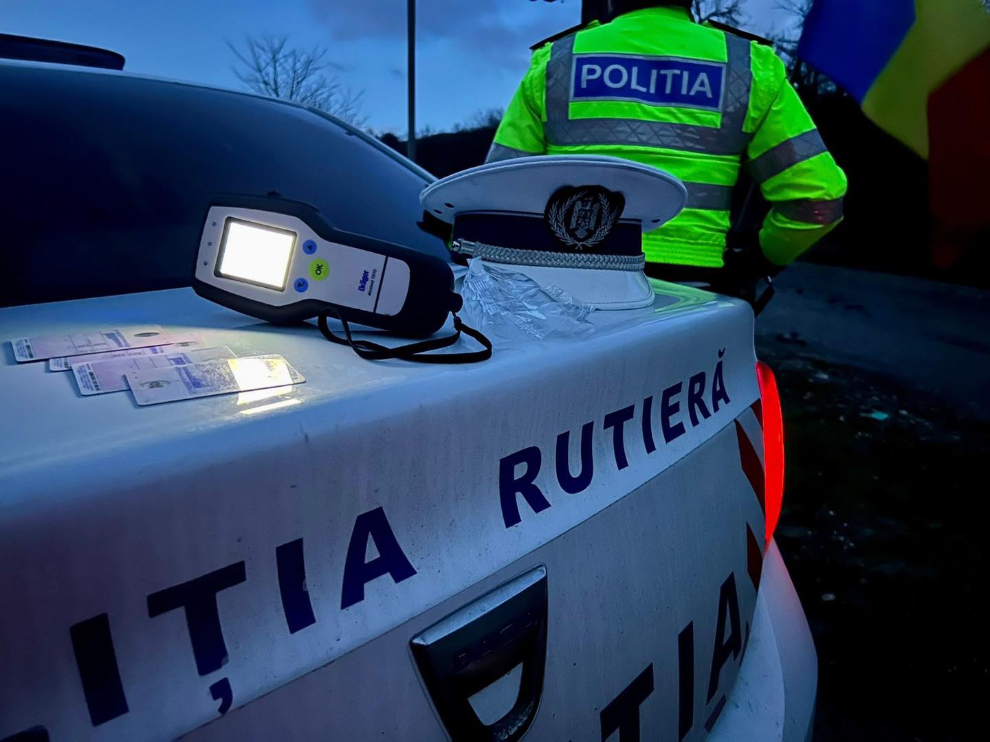 A hatóságok szerint kevesebb a közúti baleset, de még így is három hónap alatt több mint 240 ember életét vesztette | Fotó: Illusztráció:Román Rendőrség