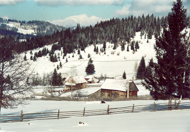 A tanyavilág télen-nyáron mesébe illő./ Fotó: Úzvölgye.hu