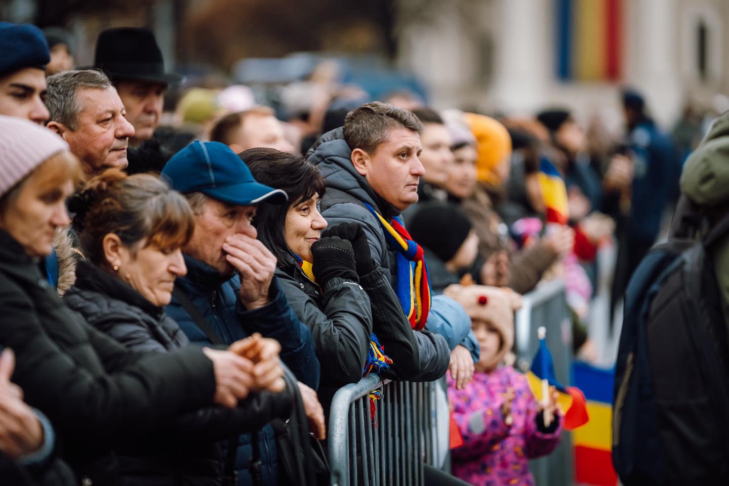 Népes közönség vett részt a díszszemlén | Fotó: Marosvásárhely Polgármesteri Hivatala