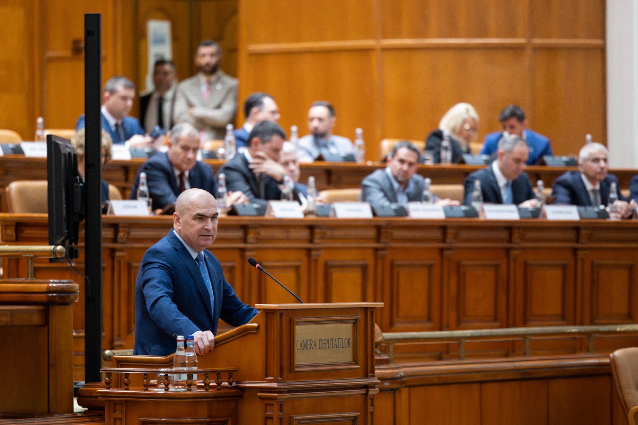 A miniszterelnök szerint a törvény társadalmi igazságtalanságot orvosol | Fotó: gov.ro