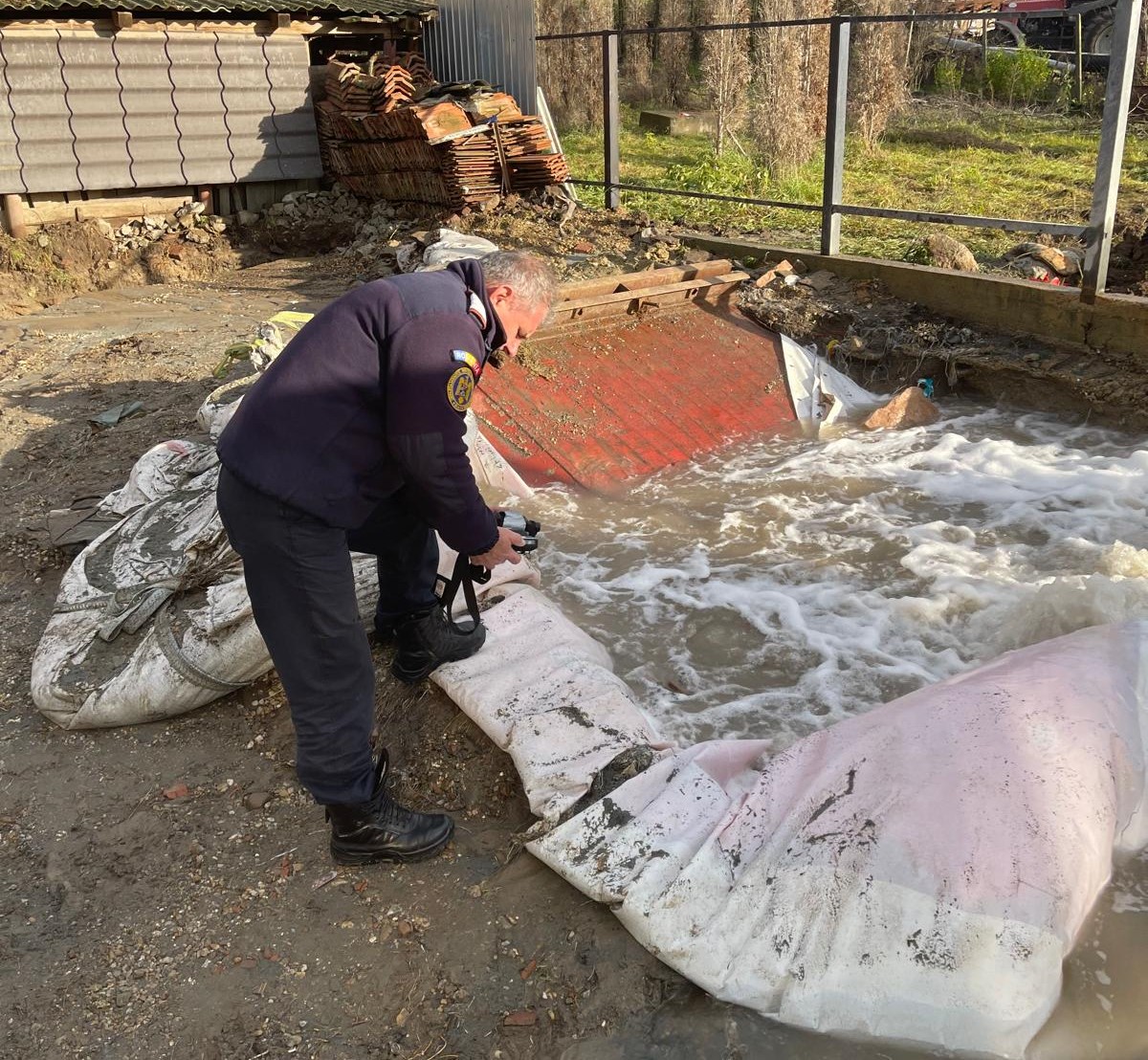 A hatóságok felügyelik a helyzetet | Fotó: Bihar Megyei Katasztrófavédelmi Felügyelőség 