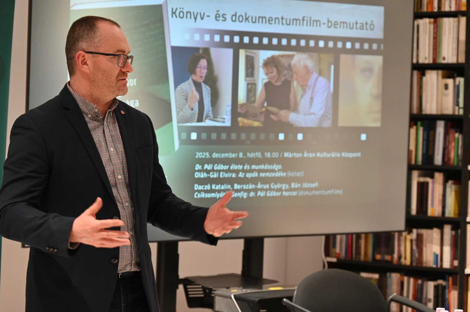 A megjelenteket Korodi Attila, Csíkszereda polgármestere köszöntötte.