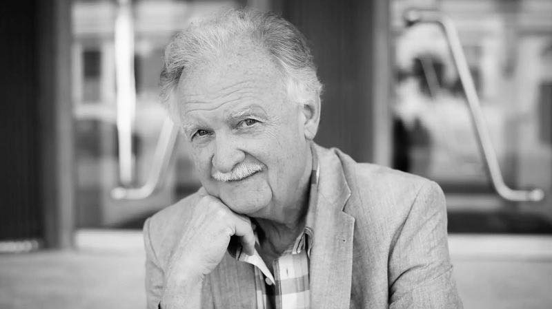 Balázs Pétert a Szigligeti Szímnház saját halottjának tekinti. | Fotó forrása. Szolnoki Szigligeti Színház