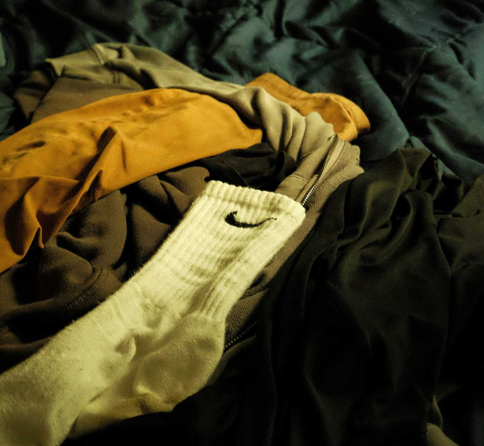 Több mint 500 hamisított ruhadarabot foglaltak le | Illusztráció: Unsplash