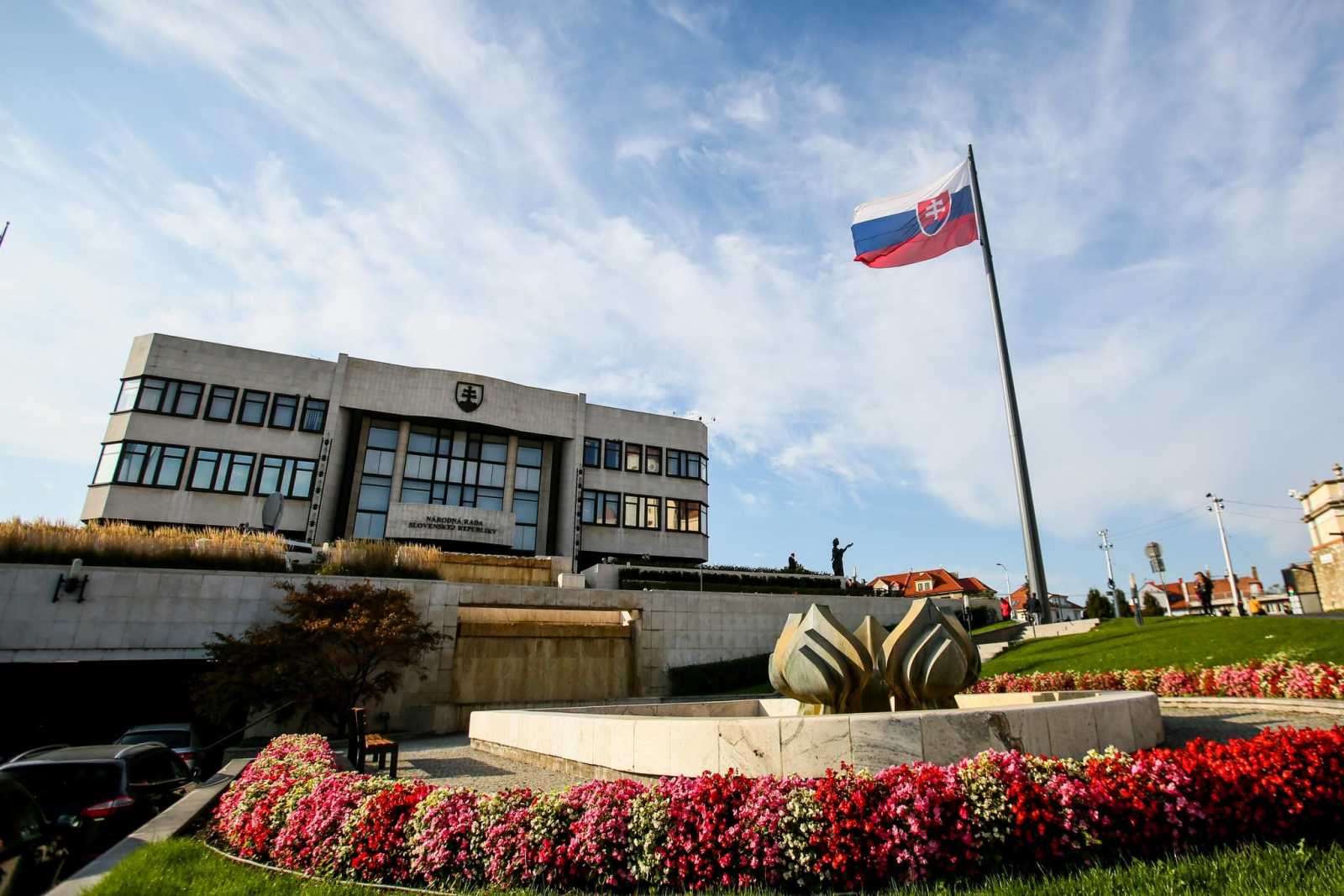 Szlovákia parlamentje. Nem magyaroknak való hely Fotó: a szlovák parlament Facebook oldala