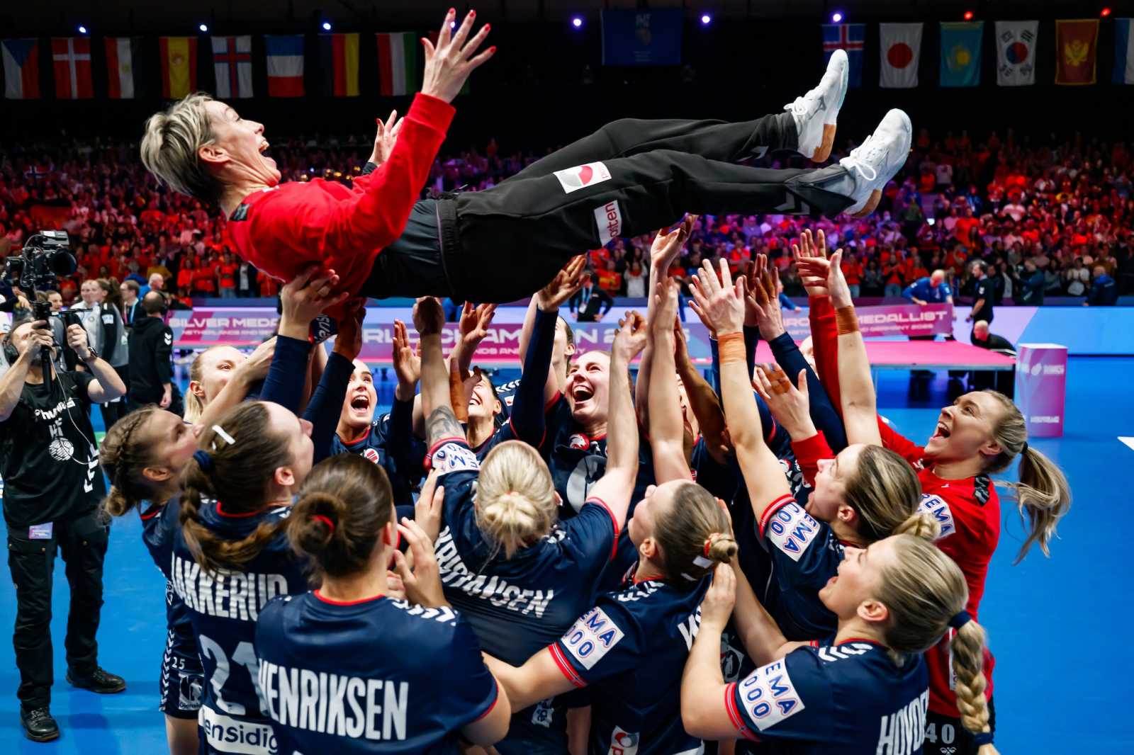 Katrine Lunde ünnepelhetett | Fotó: IHF