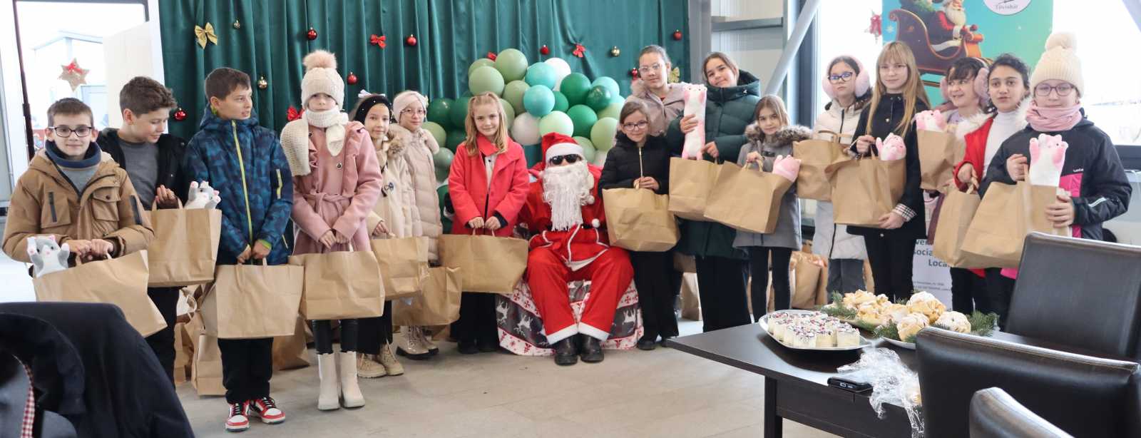 Örömteli találkozás a Mikulással | Fotó: Kulcsár Mária