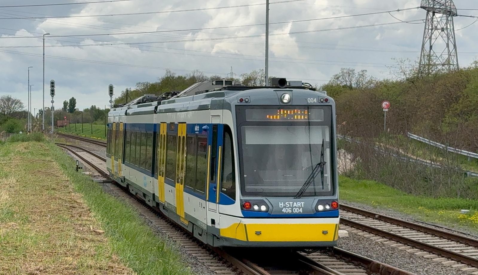 A Szeged és Hódmezővásárhely között közlekedő tram-train | Fotó: Facebook/Vasút Fotós Szemmel