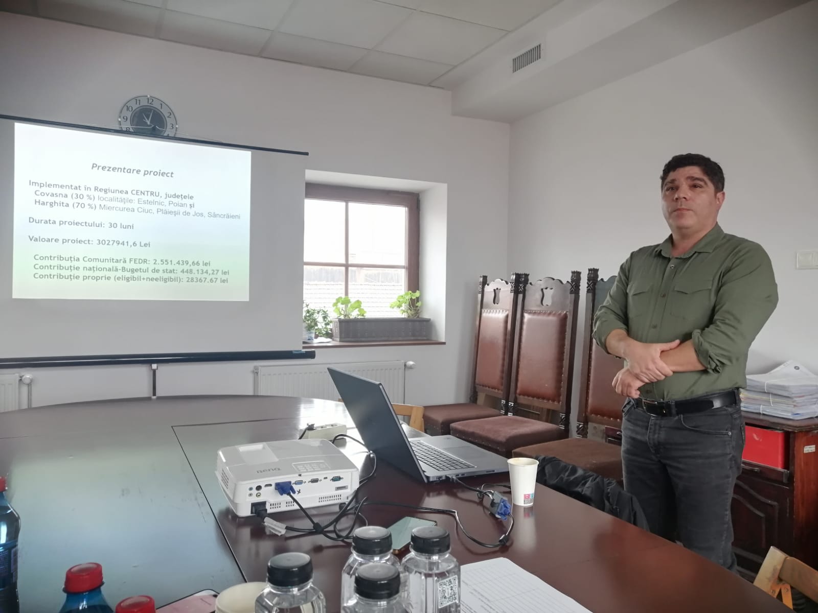 Constantin Vezeanu előadást tart a projektről | Fotó: Létai Tibor