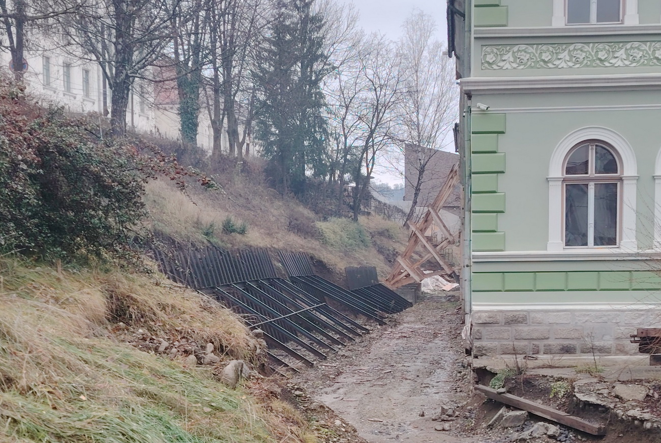 Megerősítették a falakat. | Fotó Szász Csaba