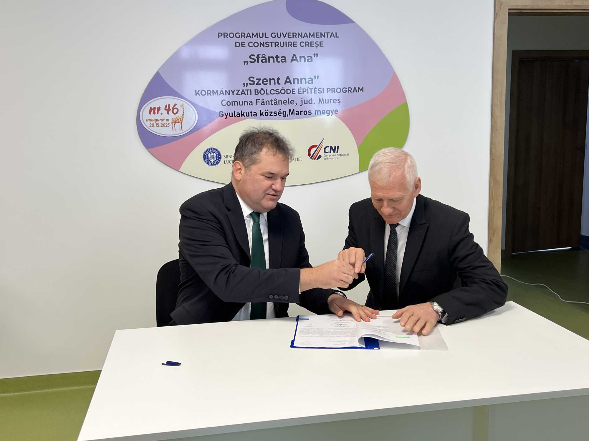 Cseke Attila fejlesztési miniszter és Varga József polgármester | Fotó: Rákóczi Kinga