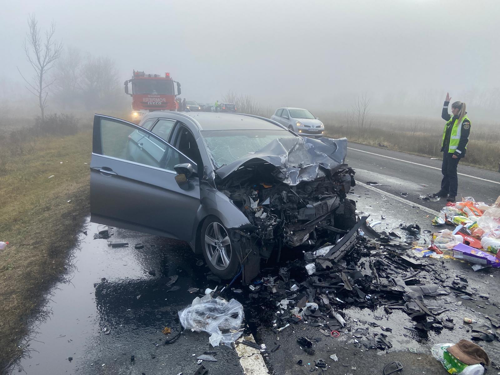 Az egyik sofőr a helyszínen meghalt.