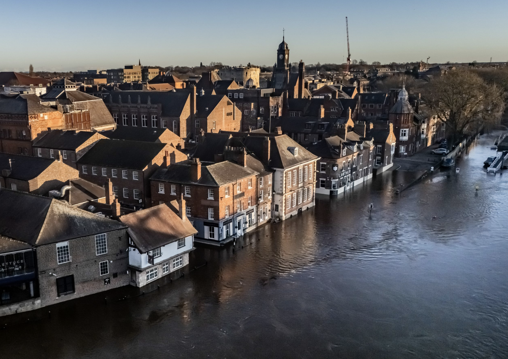 York városa miután az Ouse folyó kilépett a medréből |Fotó: hirado.hu/képernyőmentés