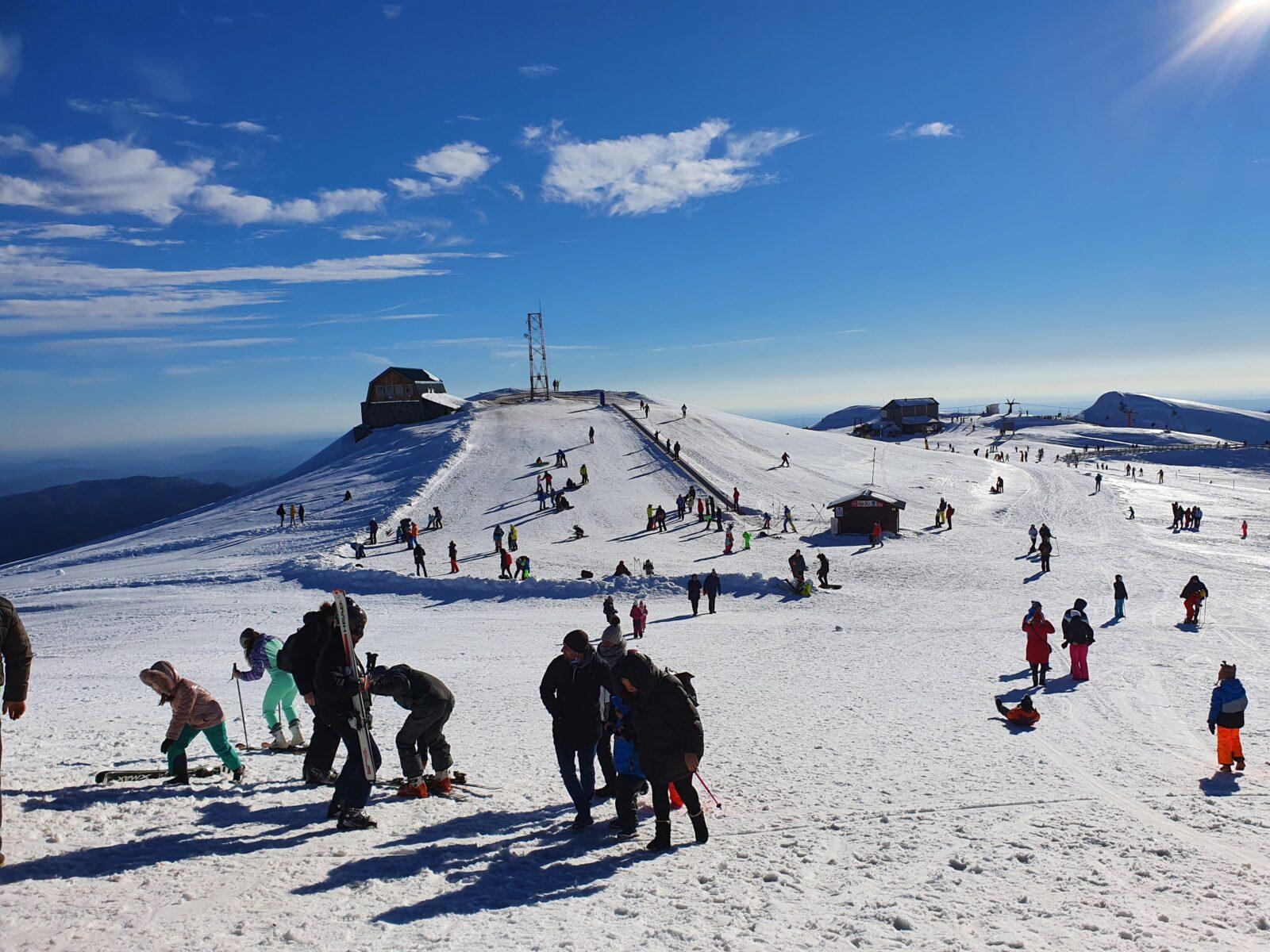 Zsúfolásig teltek a sípályák./ Fotó forrása: Ski Resort Sinaia