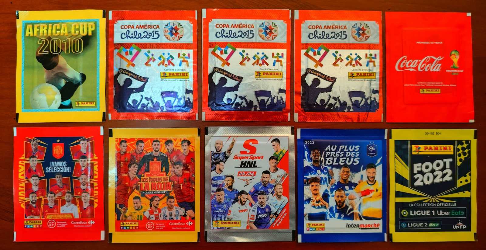 Se szeri, se száma a különböző sorozatoknak | Illusztráció: Panini Sticker Packet Collectors Facebook-oldal