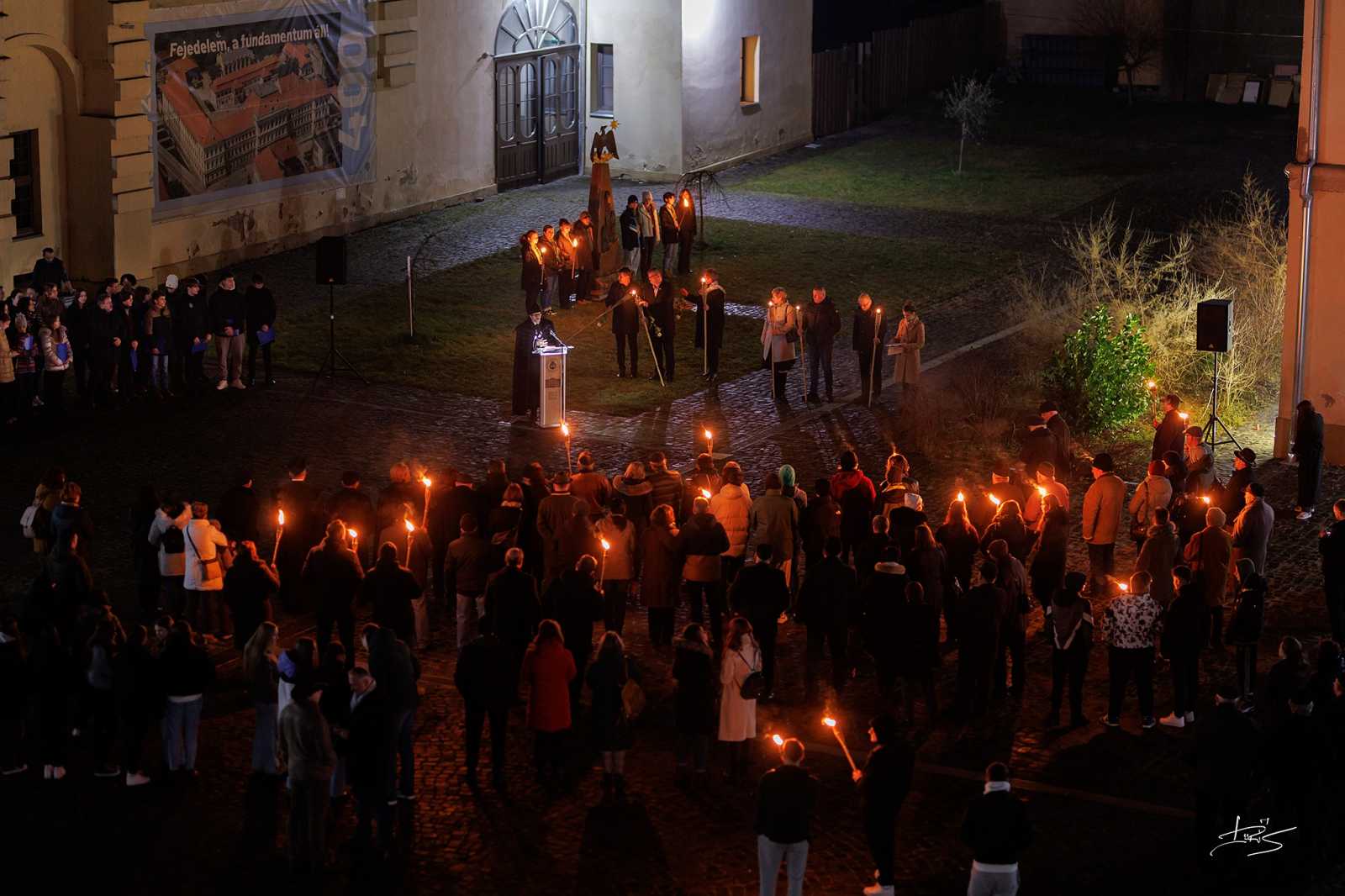 Idén is összegyűltek | Fotó: Lőrincz Zoltán