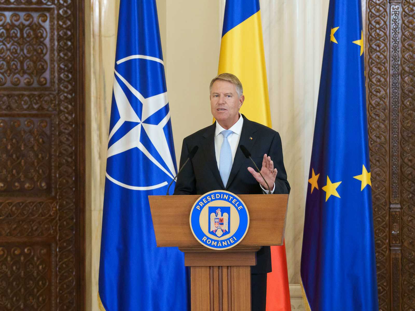 Klaus Iohannis román államfő gratulált mindazoknak akik hozzájárultak a vízummentességhez |Fotó: Klaus Iohannis Facebook oldala