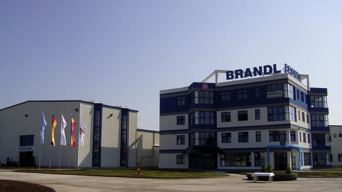 Sok embernek szűnt meg az állása | Fotó: Facebook/Brandl Industries