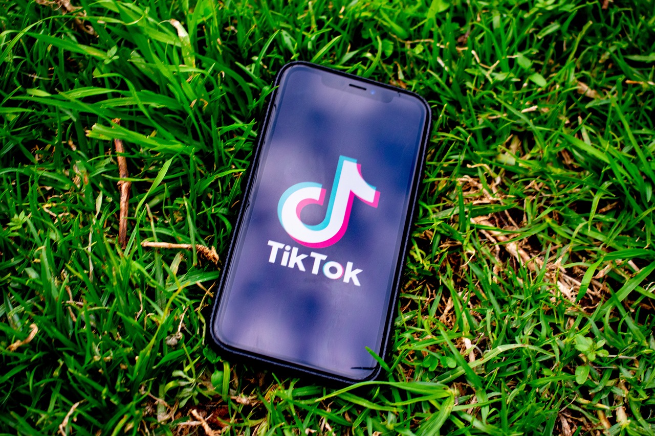 A PSD-elnök Marcel Ciolacu szerint csak vicceltek, az ellenzék viszont komolyan vette a TikTok-beszélgetést | Illusztráció: Pexels