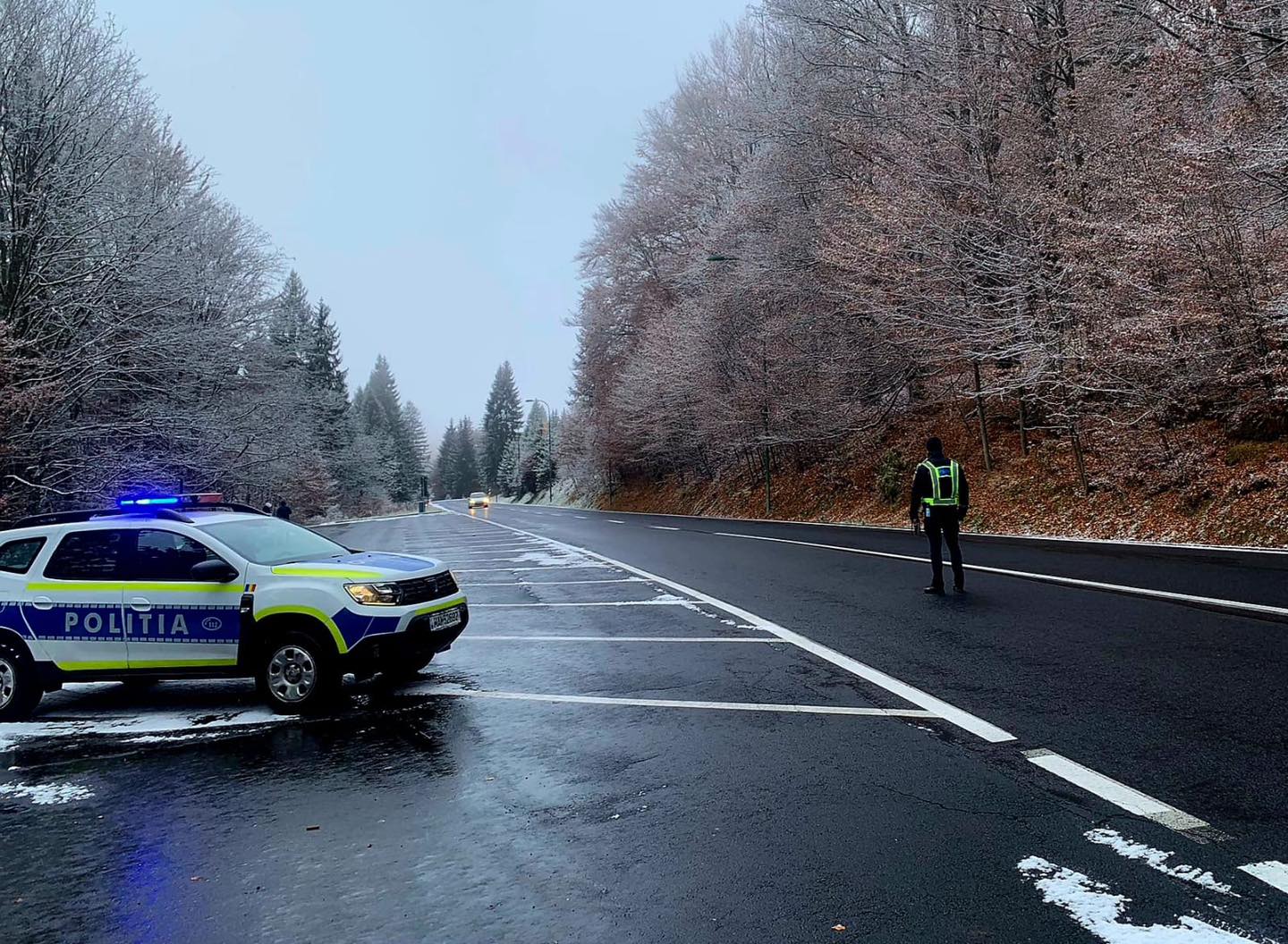 A határozat egyértelmű intézkedéseket állapít meg azon hivatásos járművezetők esetében, akik megtagadják a közúti ellenőrzéseket. | Fotó: Román Rendőrség