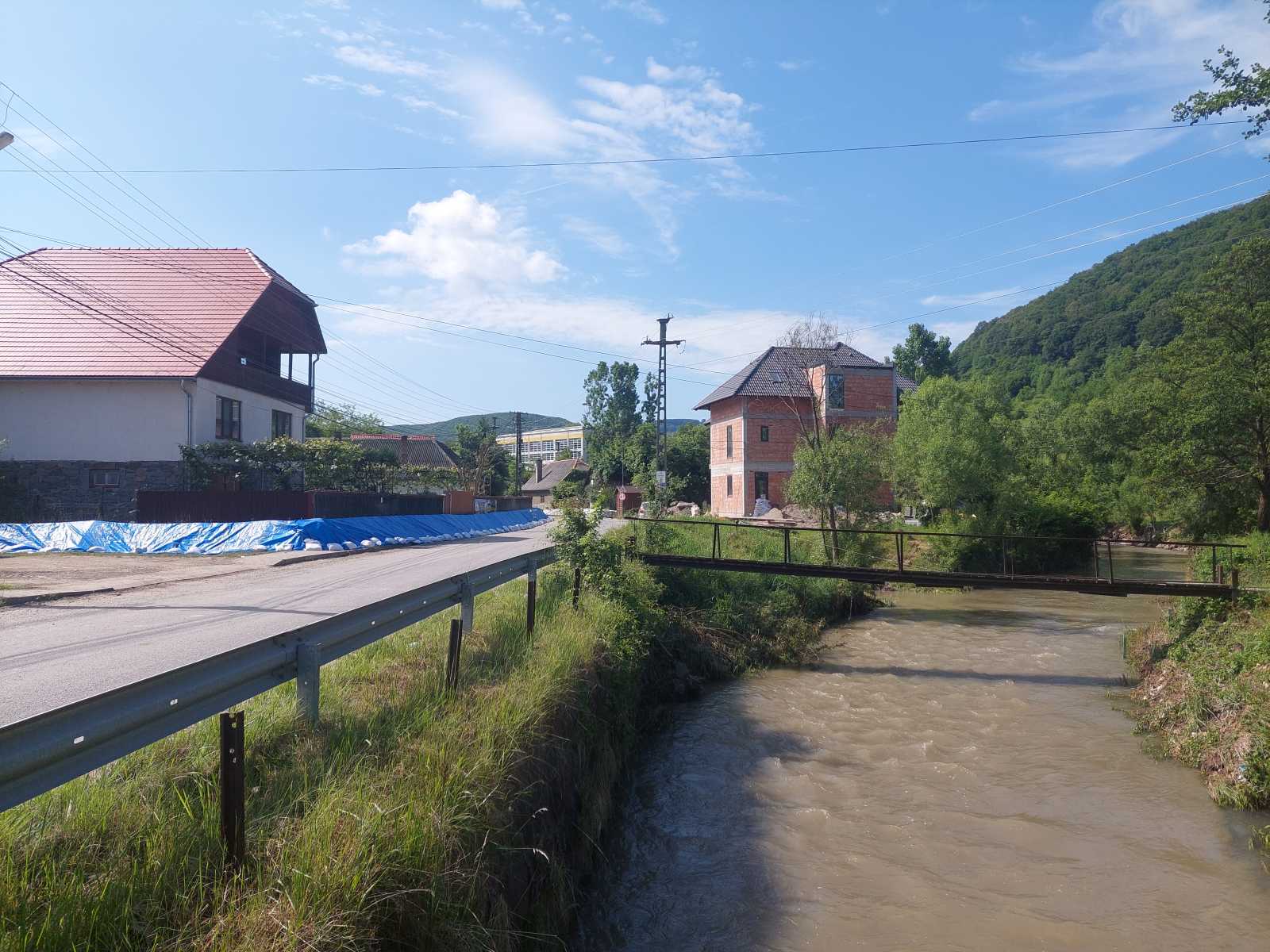 Csendes reggelre ébredt Parajd. Vihar előtti csend? | A szerző felvételei