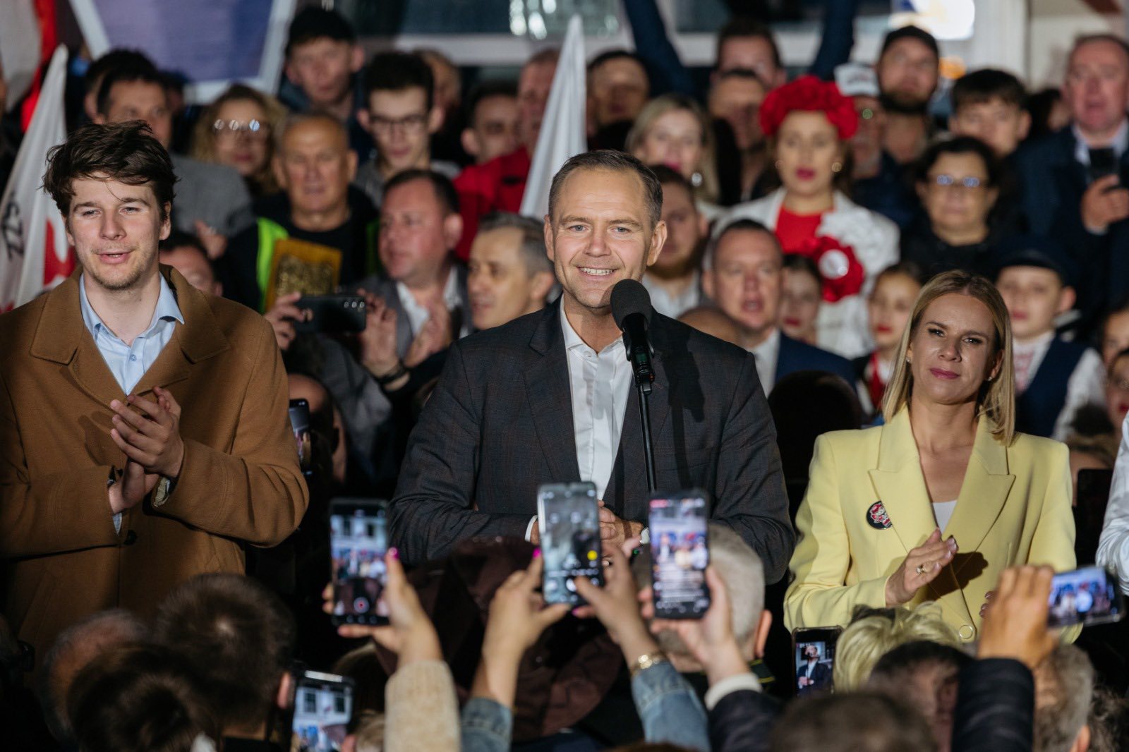 Karol Nawrocki, a fő ellenzéki erő, a Jog és Igazságosság (PiS) támogatásával pályázó jelölt nyerte meg a lengyel elnökválasztást | Fotó: Facebook
