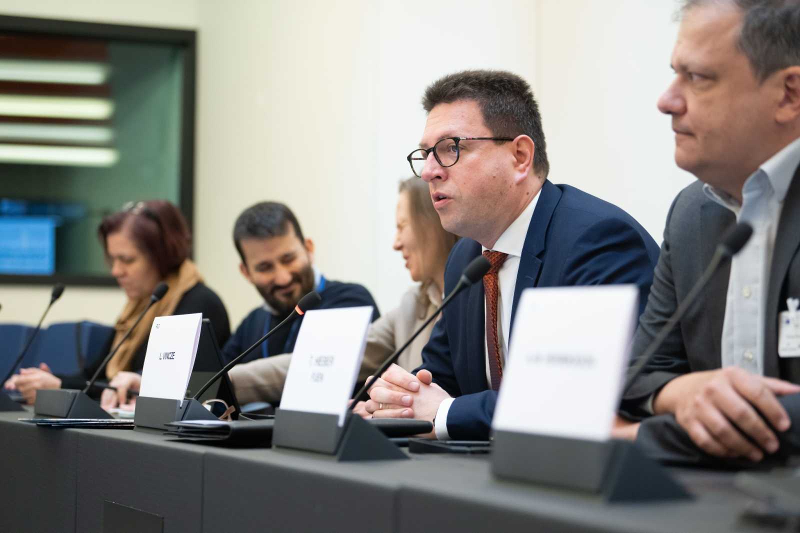 Vincze Lóránt, a FUEN elnöke szerint az őshonos kisebbségek érdekében folytatott munkát nem fogják feladni Fotó: Vincze Lóránt Facebook oldala