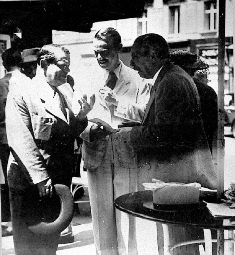 Bánffy Miklós, Kemény János és Karinthy Frigyes egy budapesti könyvnapon l Fotó: europeana.eu/Bojár Sándor