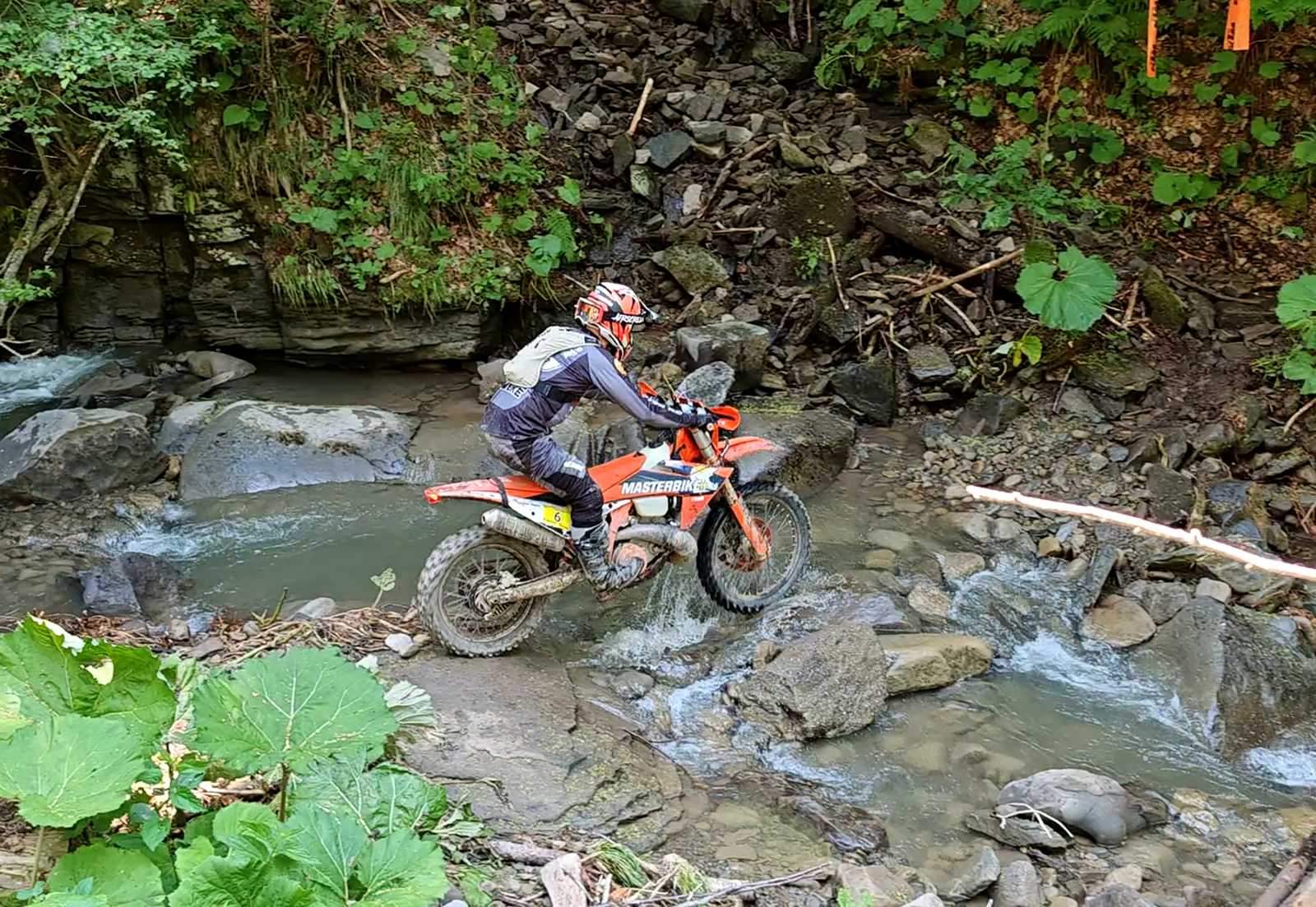 Gyönyörű környezetben motoroztak | Fotó: Nagy Imre