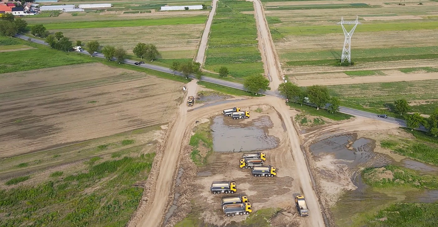Nincs nagy mozgás az építőteelepen | Fotó: Facebook/Pro Infrastructură