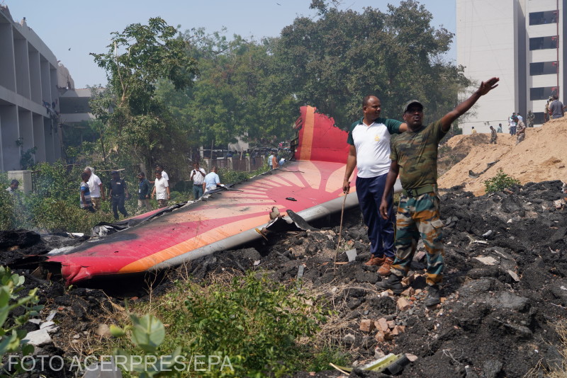 Lezuhant az Air India légitársaság egyik gépe. Fotó forrása: Agerpres