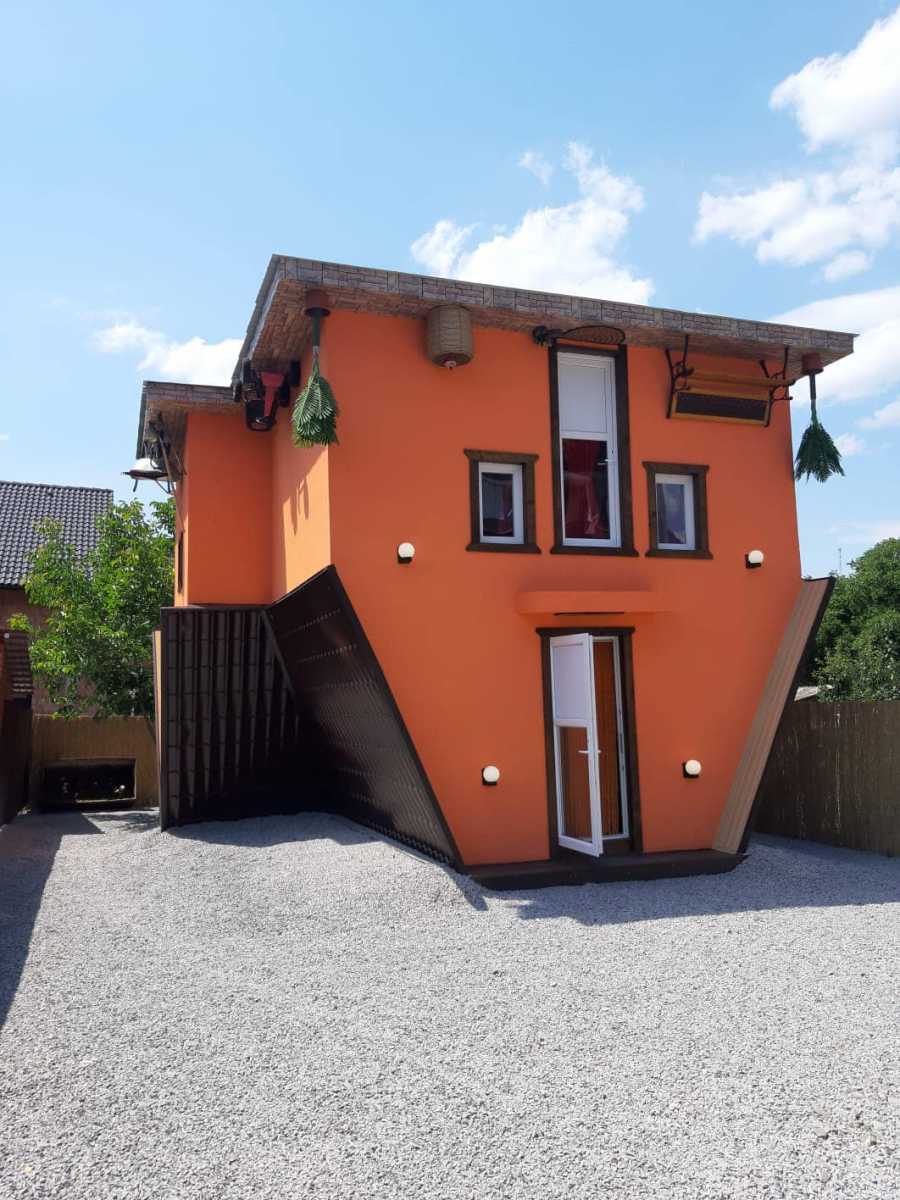 Parajd: fordított ház