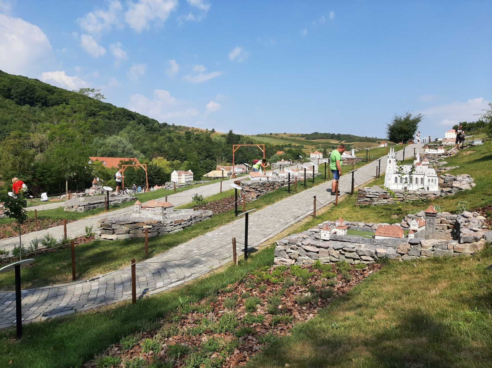 A környék sok látnivalót és programot kínál. Mini Erdély Park, Székelyudvarhely | Fotó: Visit Mures