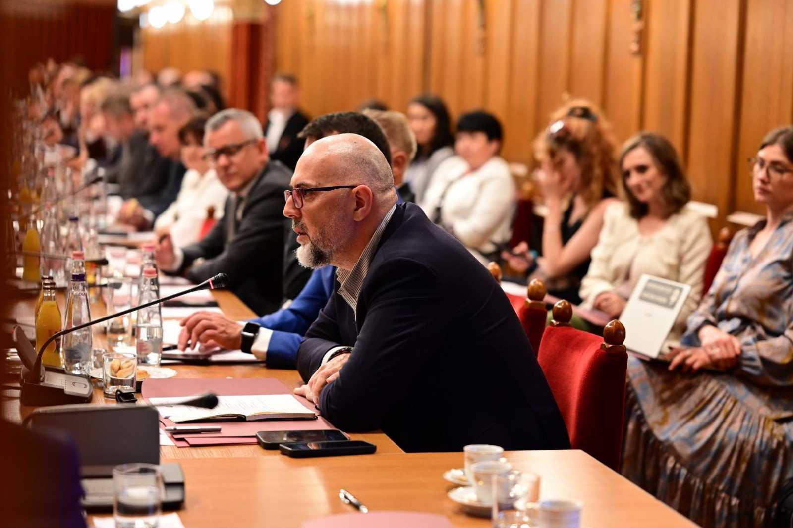 Az új kormányra váró legsürgősebb intézkedésekről sokat vitáztak, de kormányfőjelölt még nincs. | Fotó: Kelemen Hunor Facebook-oldala