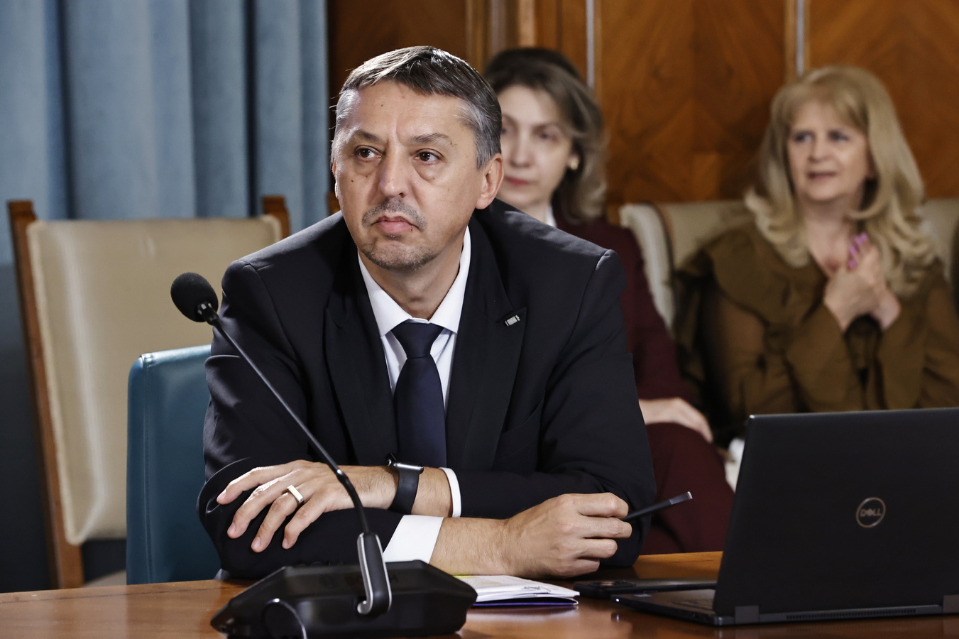 A tanügyminiszter hasznos tananyagot szorgalmaz | Fotó: gov.ro