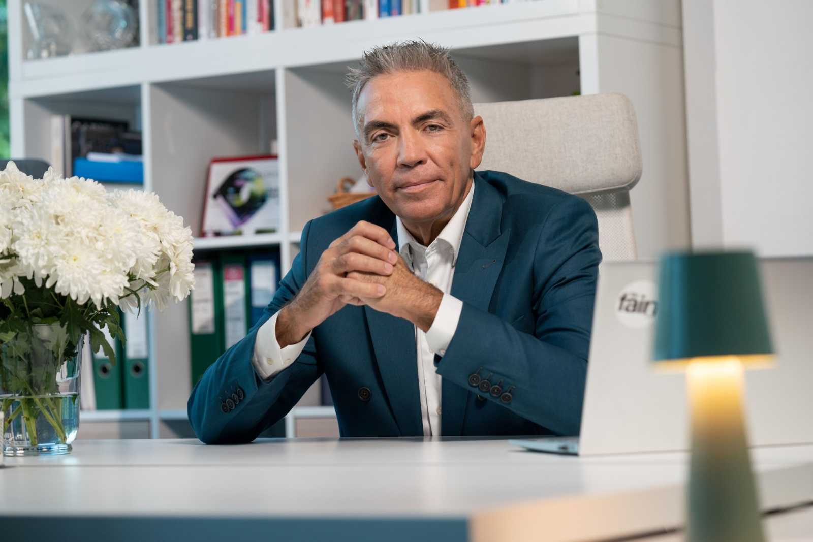 Anastasiu: Az állami alkalmazottak egyharmada inkompetens, kapcsolatok révén került be a rendszerbe Fotó: Dragos Anastasiu Facebook oldala.