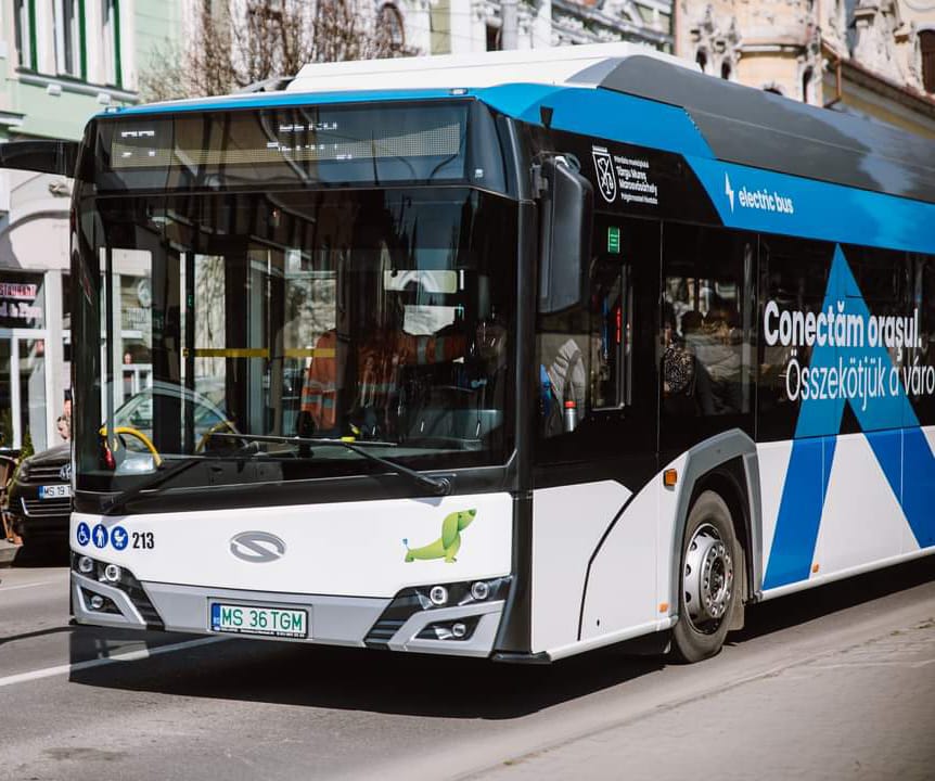 A 45-ös járat a Somostetőre, a 46-os a Víkendre viszi az utasokat | Fotó: Marosvásárhelyi Közszállítási Vállalat 