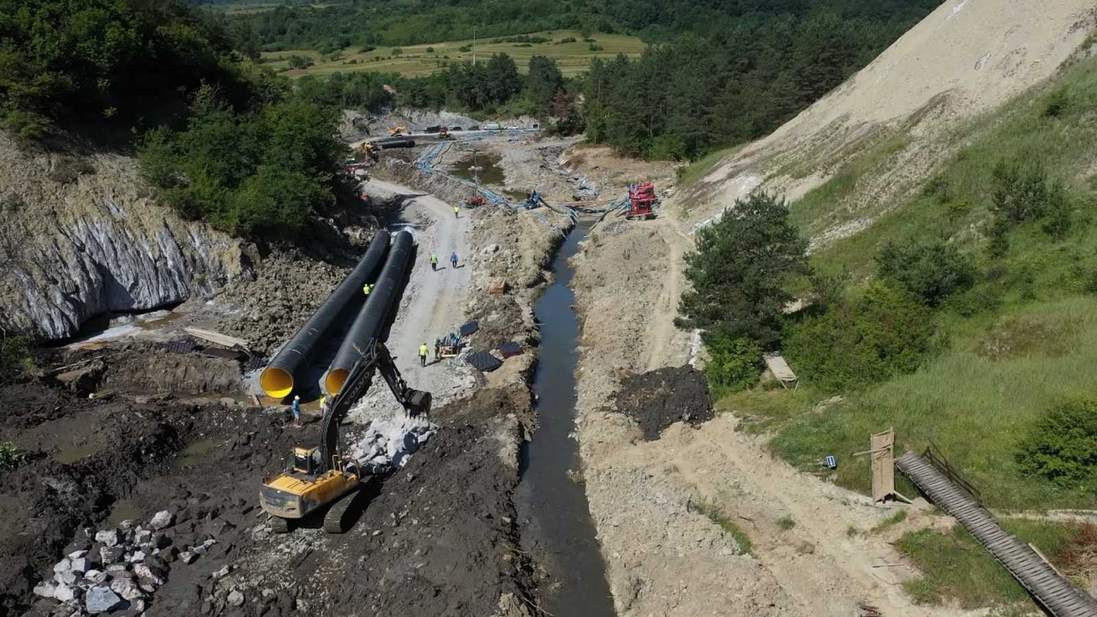 Dolgoznak, de az ütem elmarad a tervezettől | Fotó. Képernyőmentés