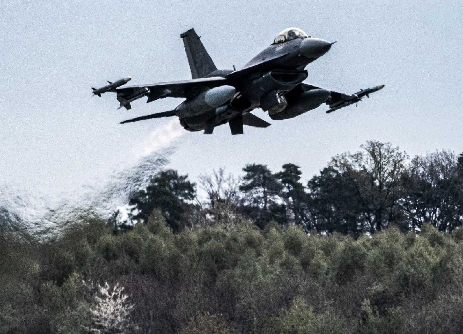 A korábbinál több pénzt költhetnek fegyvervásárlásra | Fotó: Facebook/NATO