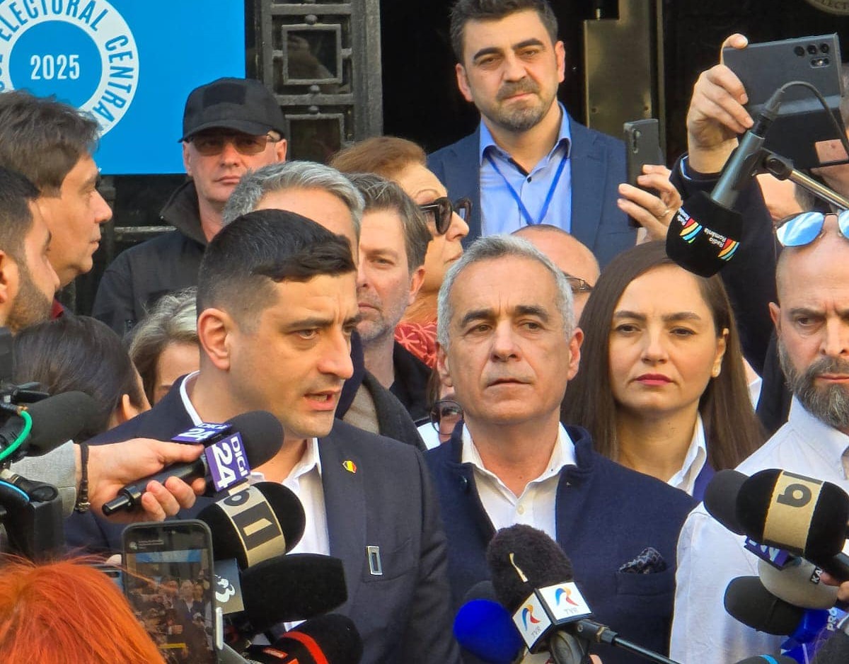 Hárman | Fotó: George Simion Facebook oldala