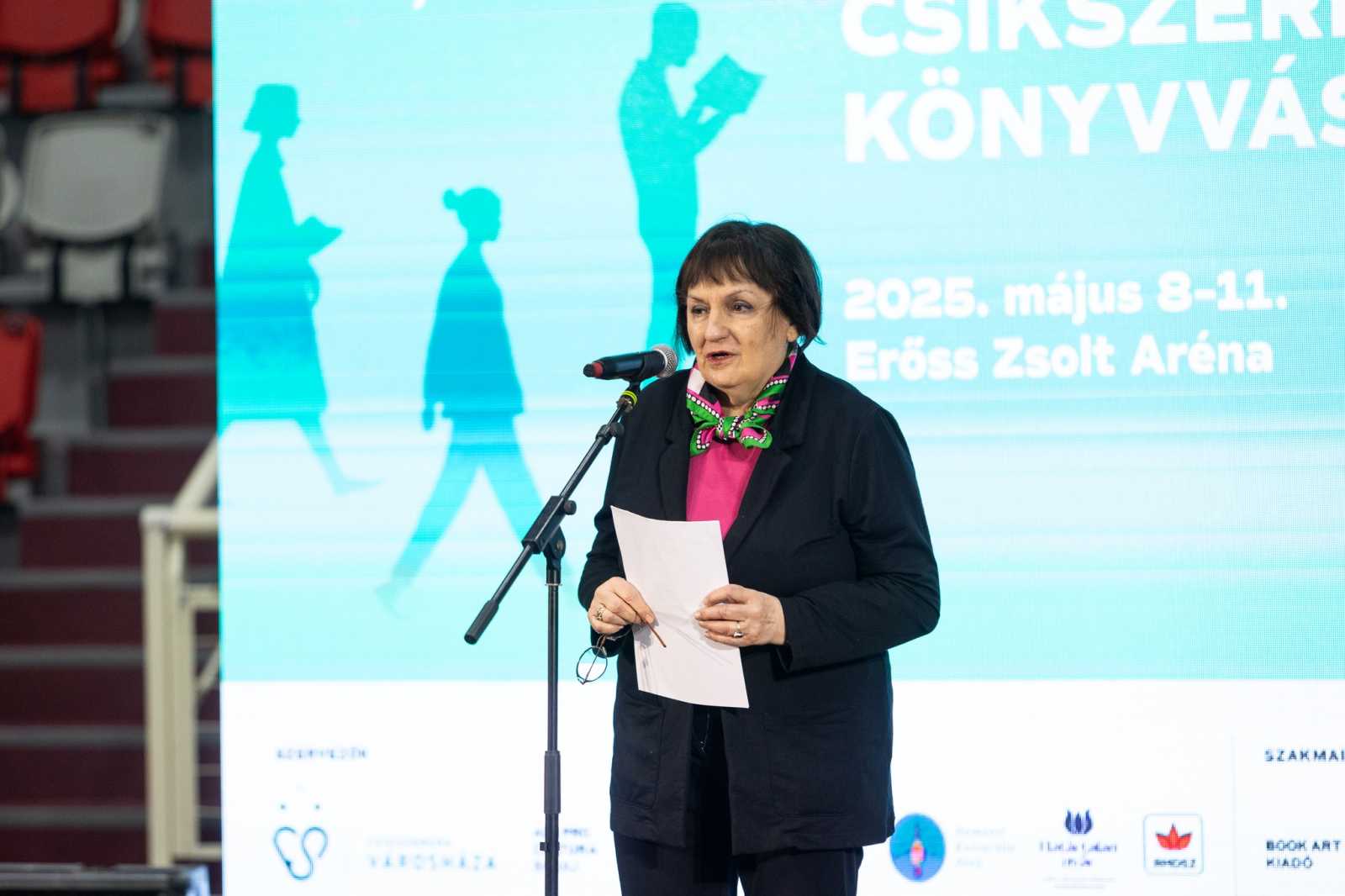 Balla Zsófia költő